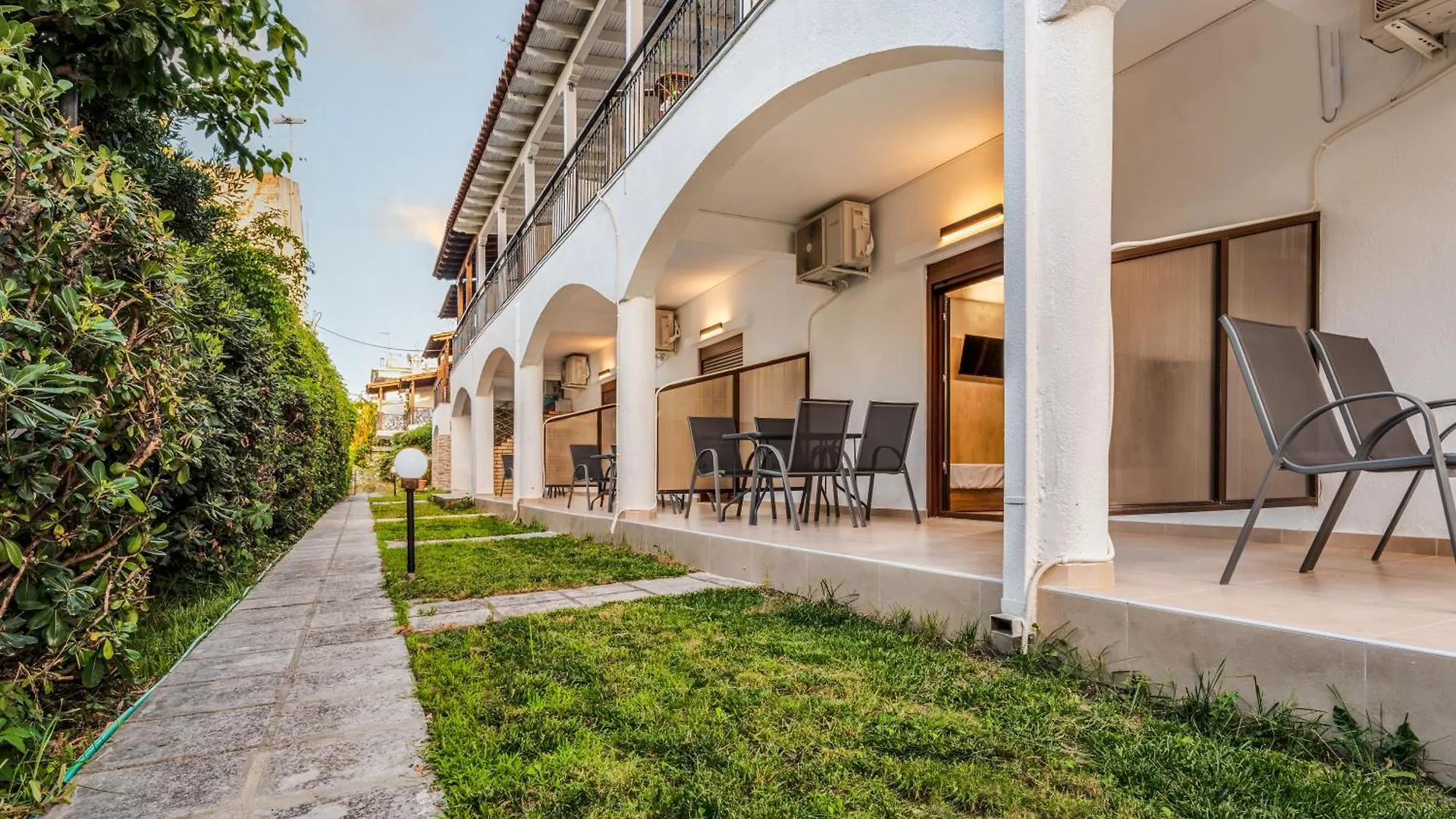 Odyssey Accommodation Pefkochori